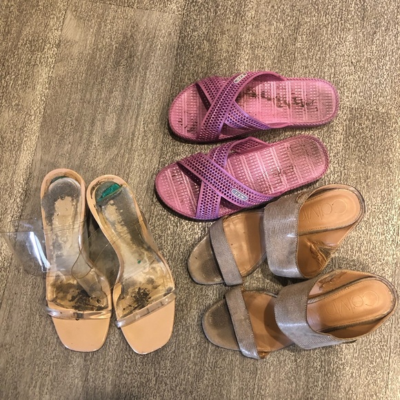 Sandals - Picture 1 of 3